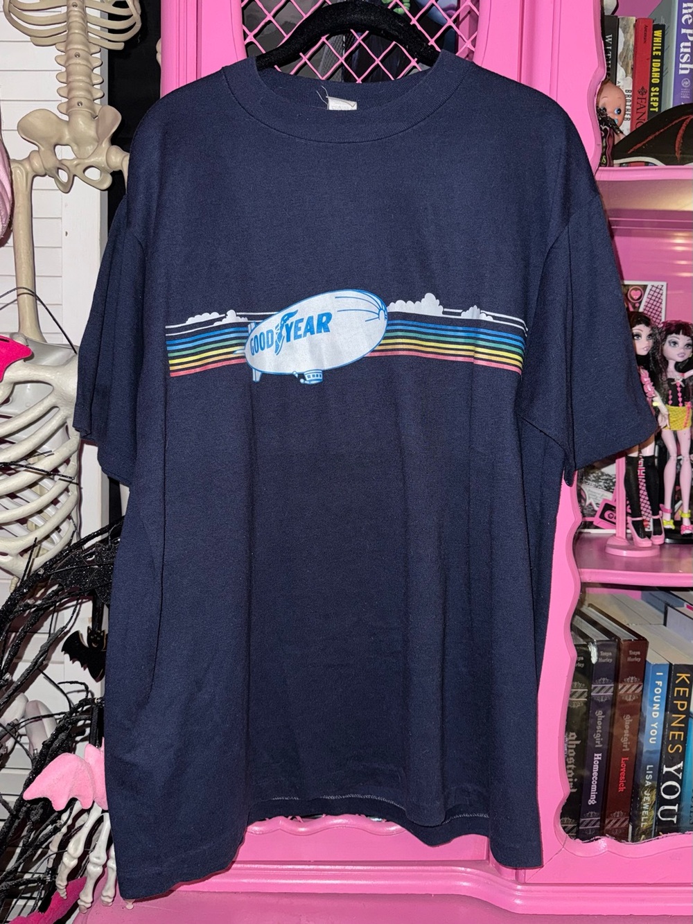 VTG Goodyear Blimp shirt size XL